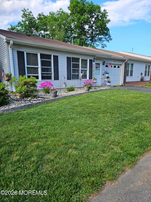 233 Cloverdale Dr, Lakewood, NJ, 08701-7307 | Card Image