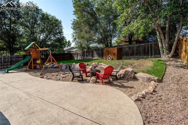 601 Harvest Field Way, House other with 3 bedrooms, 2 bathrooms and 2 parking in Fountain CO | Image 25