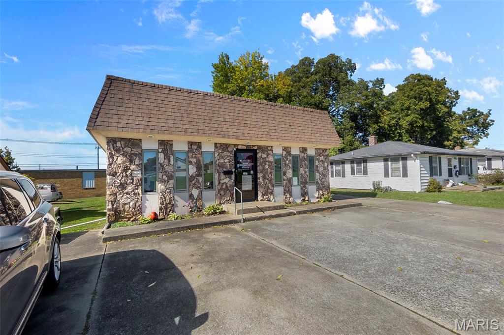 Commercial Sale in Cape Girardeau