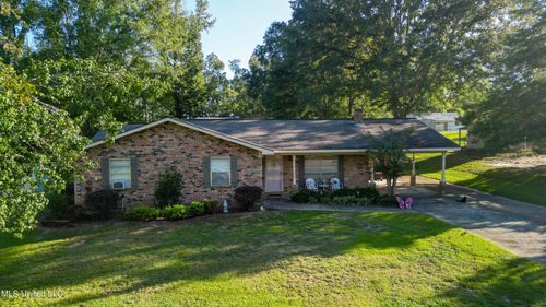 206 Parker Street, Quitman, MS, 39355 | Card Image