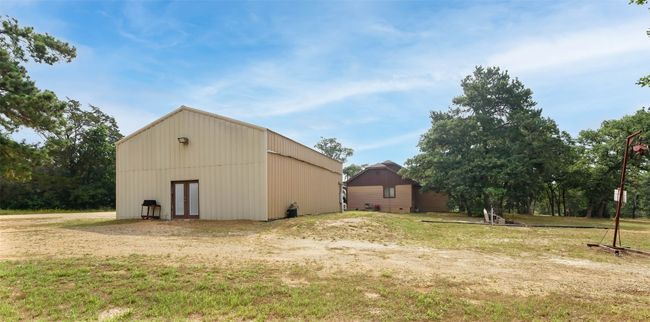 225 Lockwood Rd, House other with 3 bedrooms, 2 bathrooms and 4 parking in Red Rock TX | Image 7