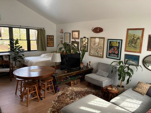 17 Henry St, Bellows Falls, VT, 05101-1510 | Card Image