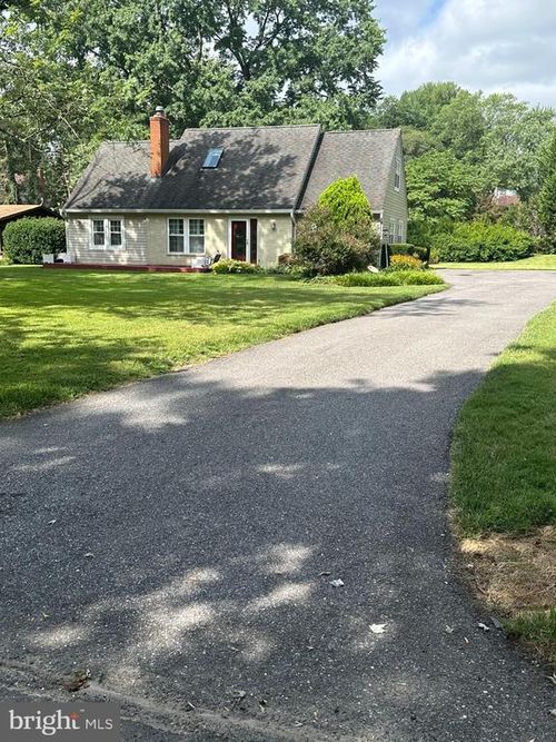 1743 Baldwin Dr, MILLERSVILLE, MD, 21108-2254 | Card Image