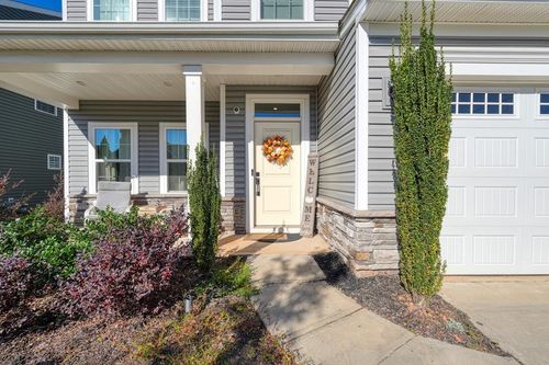 1604 Burtonwood Dr, Moore, SC, 29369-8303 | Card Image