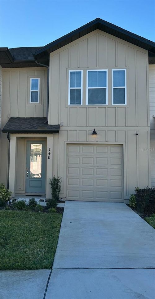 746 Longboat Dr, DAVENPORT, FL, 33896-5132 | Card Image