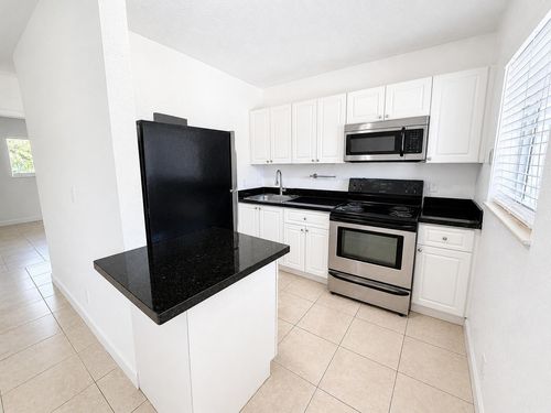7-701 Sw 14th Avenue, Fort Lauderdale, FL, 33312 | Card Image