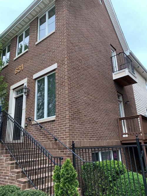 101-631 W Main St, Lexington, KY, 40507-1320 | Card Image
