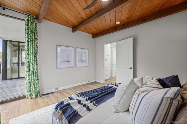 2036 Santa Fe Ave, Condo with 3 bedrooms, 2 bathrooms and 4 parking in Del Mar CA | Image 25