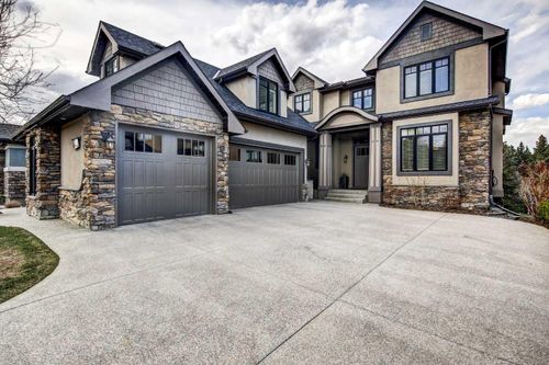 2626 Evercreek Bluffs Way Sw, Calgary, AB, T2Y4V7 | Card Image