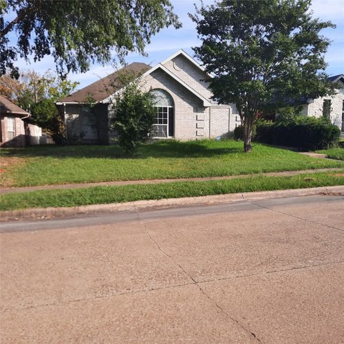 1225 Irene Dr, Mesquite, TX, 75149-2475 | Card Image