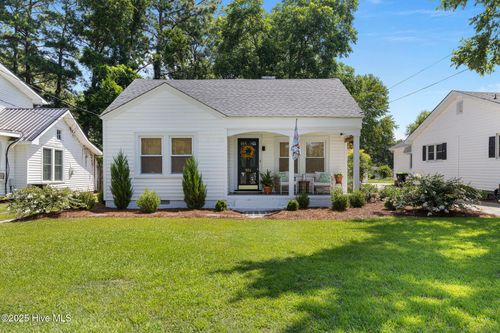 508 Se Third St, Snow Hill, NC, 28580-1542 | Card Image