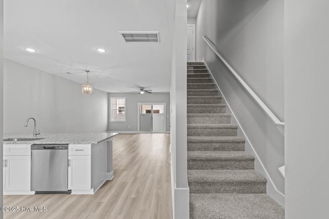 327 Starfish Ln, Townhouse with 3 bedrooms, 4 bathrooms and null parking in N Topsail Beach NC | Image 19