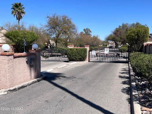 2451 N Palo Hacha Dr, Tucson, AZ, 85745-1099 | Card Image