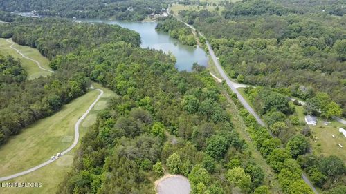 287 Parks Ln, Tazewell, TN, 37879-5573 | Card Image