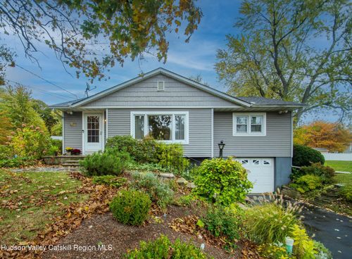 12 Provost Dr, New Windsor, NY, 12553-5625 | Card Image