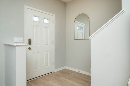 3006 Se Glenstone Dr, Grimes, IA, 50111-5014 | Card Image