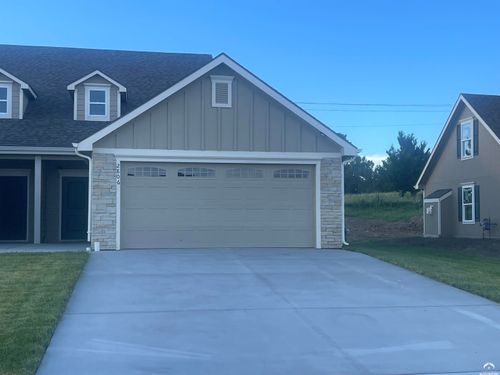 2806 Chasehire Dr, Lawrence, KS, 66046-4565 | Card Image