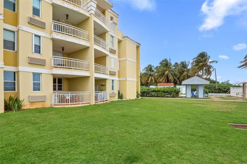 j101-Carr 187 Villas Del Mar Beach Resort, LOIZA, PR, 00772 | Card Image