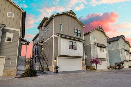 112 Island Cir, Kingsland, TX, 78639-2108 | Card Image