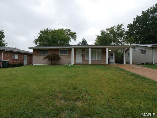 258 Palm Dr, Hazelwood, MO, 63042-2115 | Card Image