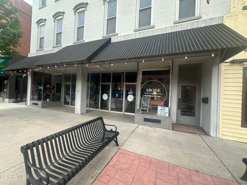 408 Clinton St, Defiance, OH, 43512-2633 | Card Image