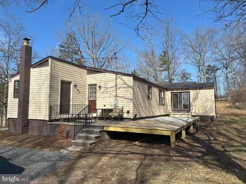 7432 Slanesville Pike, POINTS, WV, 25437-9545 | Card Image