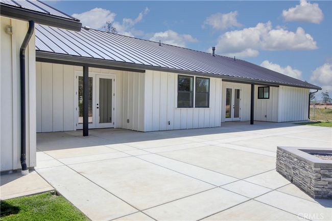 Patio | Image 5