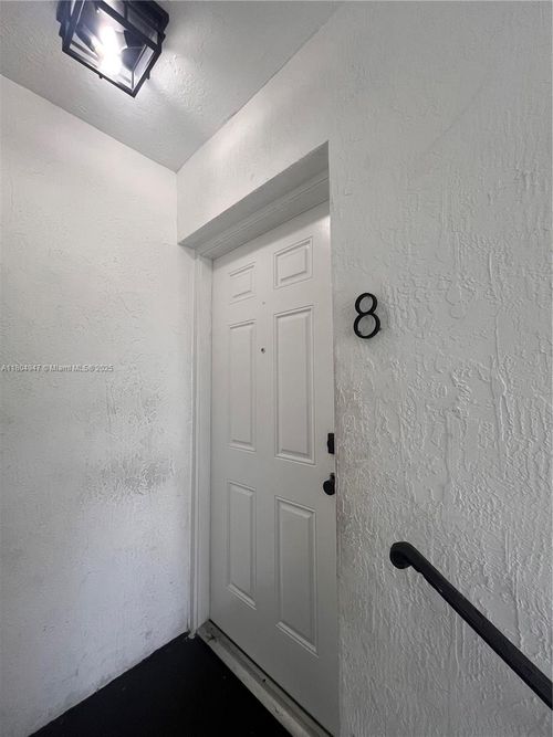 apt-8-3417 Nw 22nd Ave, Miami, FL, 33142-5324 | Card Image