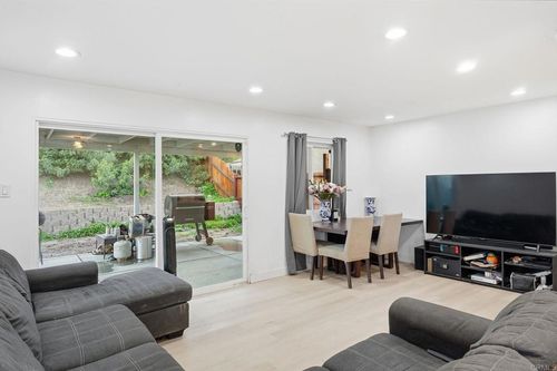 738 Carlsbad St, Spring Valley, CA, 91977-5508 | Card Image