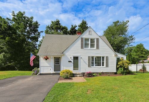 4 Loring St, Auburn, MA, 01501-2808 | Card Image