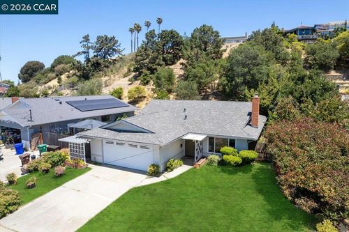 1566 Mann Dr, Pinole, CA, 94564-2523 | Card Image