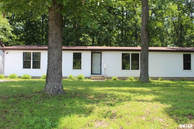 22488 N Mayflower Ln, House other with 3 bedrooms, 2 bathrooms and null parking in Dix IL | Image 51