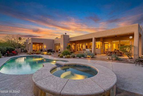 6525 N Longfellow Dr, Tucson, AZ, 85718-2440 | Card Image