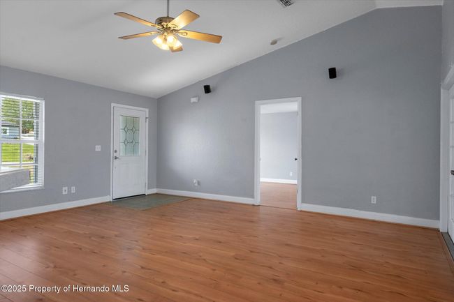 10101 Langan St, House other with 3 bedrooms, 2 bathrooms and null parking in Spring Hill FL | Image 10