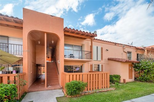 apt-j7-7160 Fairway Dr, Miami Lakes, FL, 33014-6909 | Card Image