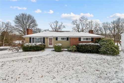 109 Clearview Dr, Canonsburg, PA, 15317-3127 | Card Image