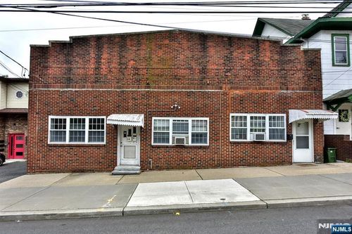 114 Hackensack St, Wood Ridge, NJ, 07075-2338 | Card Image