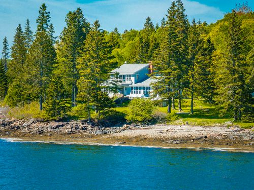 250 Davis Point Road, Cushing, ME, 04563 | Card Image