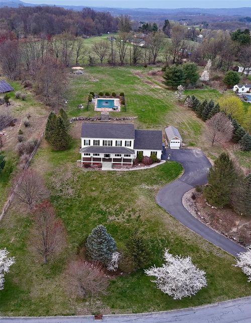 213 Dawn Dr, Westtown, NY, 10998-2826 | Card Image