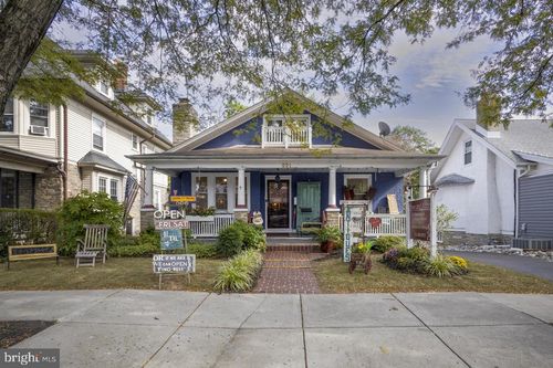 221 S Easton Rd, GLENSIDE, PA, 19038-4403 | Card Image