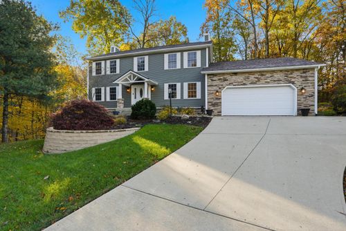 5180 Pine Valley Dr, Zanesville, OH, 43701-6624 | Card Image