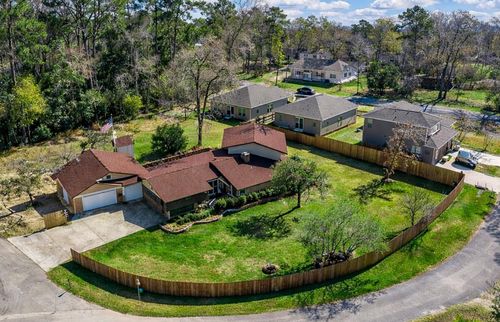 701 Saint Lawrence River Rd, Montgomery, TX, 77316-4887 | Card Image