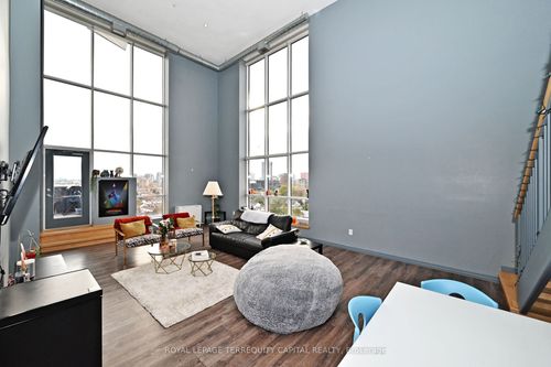 1101-8 Hickory St W, Waterloo, ON, N2L3H6 | Card Image