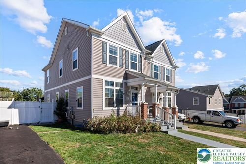 227 E Court St, Allentown, PA, 18109-2565 | Card Image