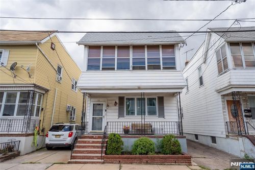35 Windsor St, Kearny, NJ, 07032-2015 | Card Image