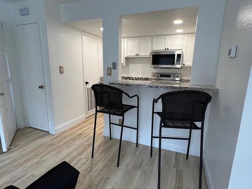 36-3701 Colonial Dr, Modesto, CA, 95356-1267 | Card Image