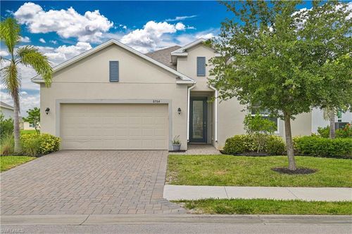 8784 Cascade Price Cir, NORTH FORT MYERS, FL, 33917-3809 | Card Image