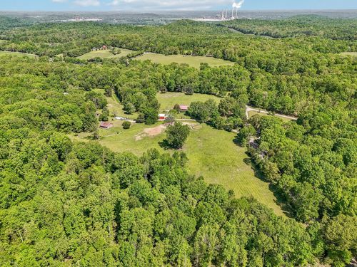 46 Seay Ln, Erin, TN, 37061-5397 | Card Image