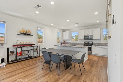 8881 Orangethorpe, Buena Park, CA, 90621 | Card Image