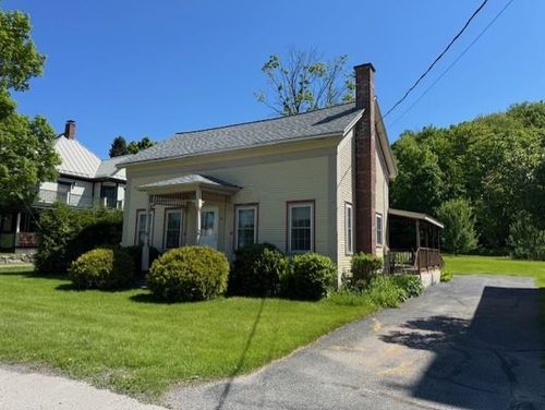 32 Fuller Bridge Rd, Montgomry Ctr, VT, 05471 | Card Image